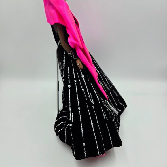 Barbie Doll 1998 Happy Holidays Special Edition Black Pink Silver Dress 20200 Ma - Picture 13 of 16